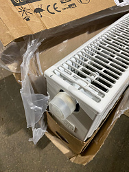 Радиатор панельный, Kermi, therm-x2 Profil-V, профильный, FTV 22, глубина, мм-100, высота, мм-200, длина, мм-1800, тип подключения-R, нижнее справа, с термостатическим вентилем, рабочее давление, бар-10, цвет-RAL 9016 (белый)
