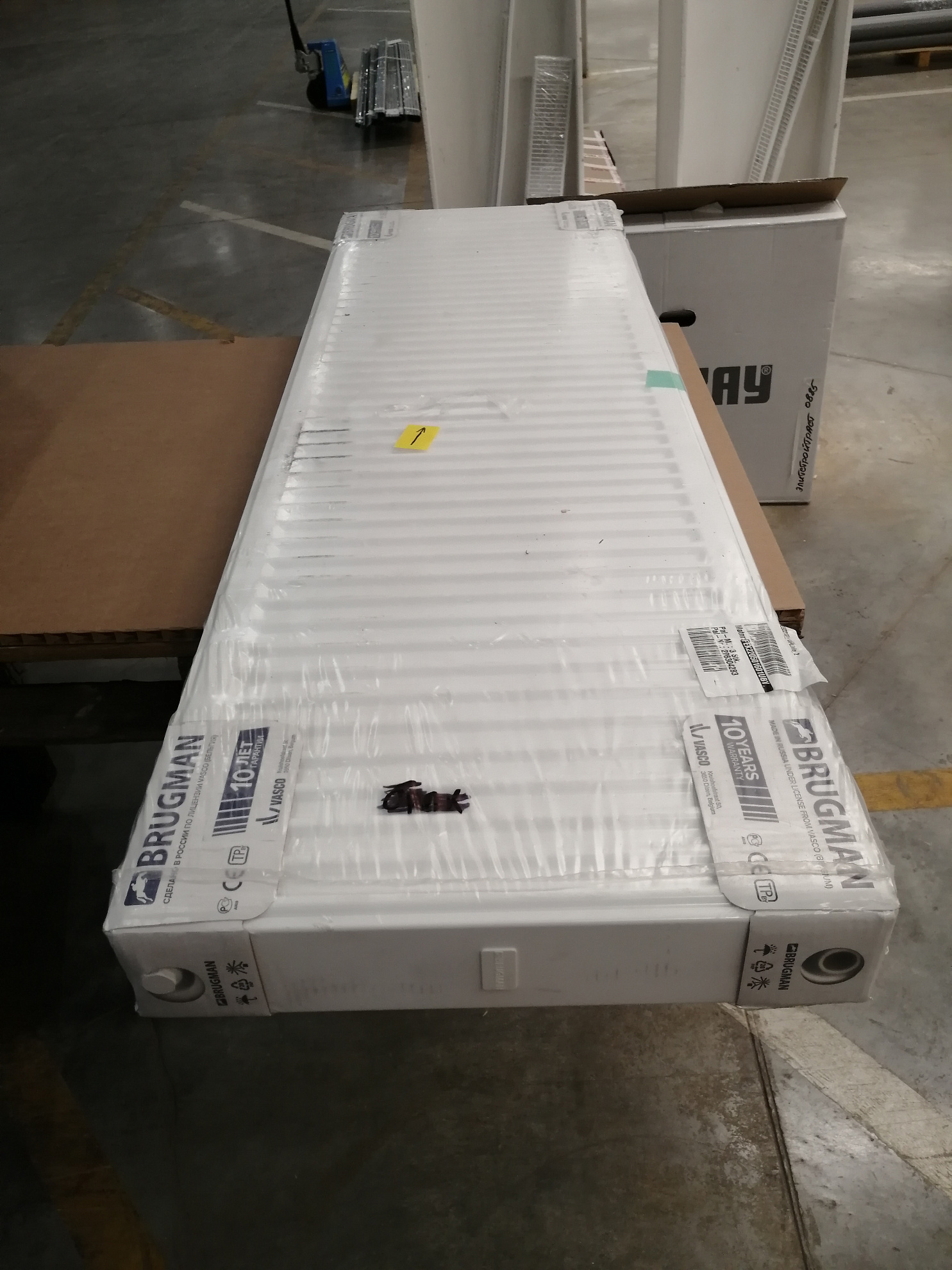 [УЦЕНКА] Радиатор панельный, Brugman, Profil-K Typ, профильный, FEK 22, глубина, мм-100, высота, мм-500, длина, мм-1600, боковое подключение, рабочее давление, бар-10, цвет-RAL 9016 (белый)