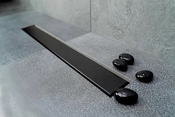 Душевой лоток BETTOSERB Frameless Matte Black 650 ; Дизайн-вставка двухсторонняя (металл без перфорации "матовый хром" / полая под плитку)
Система отвода вторичного конденсата 
Минимальная высота монтажа 65 мм
Пропускная способность до 100 л/мин с гидроза